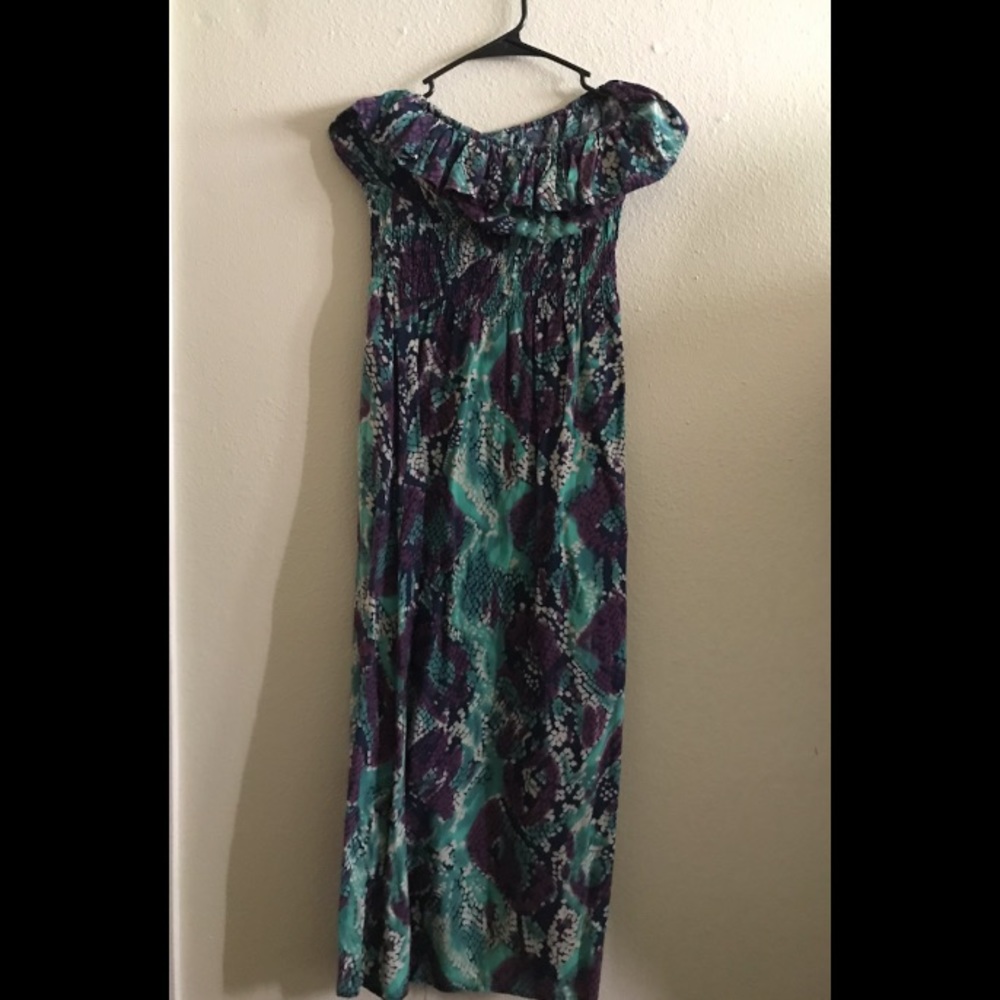 Off the shoulder maxi dress